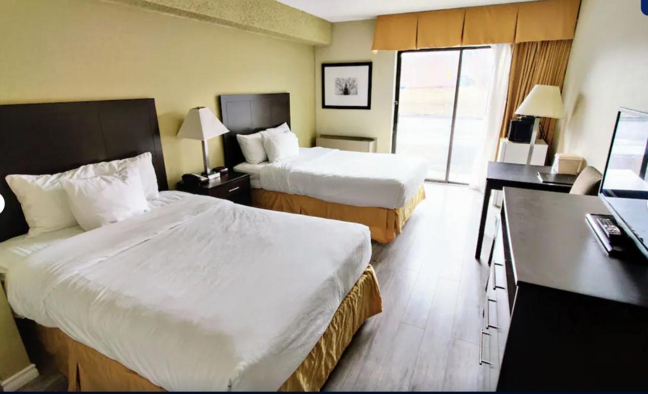 Quality Inn Peterborough Extérieur photo