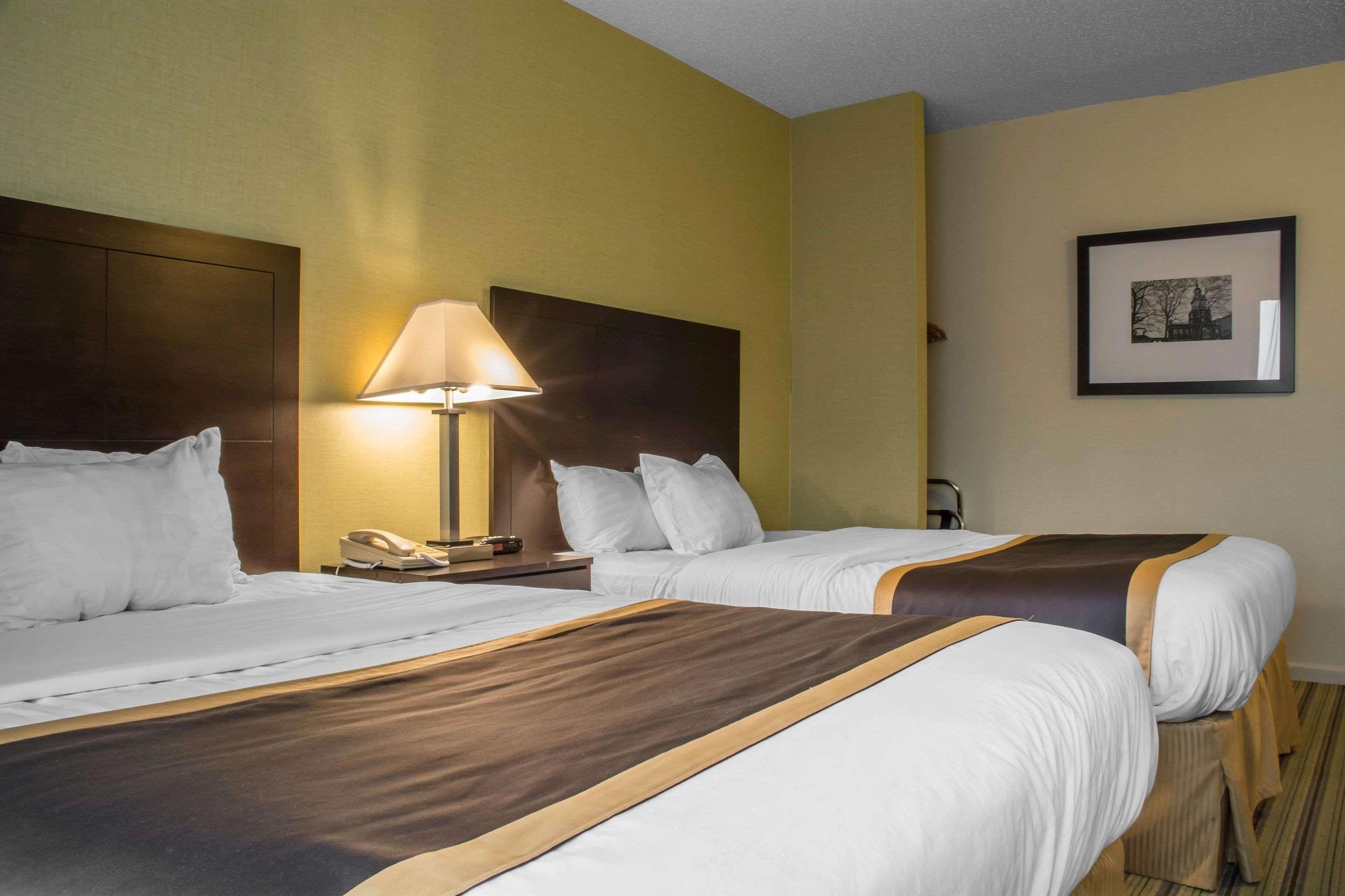 Quality Inn Peterborough Extérieur photo