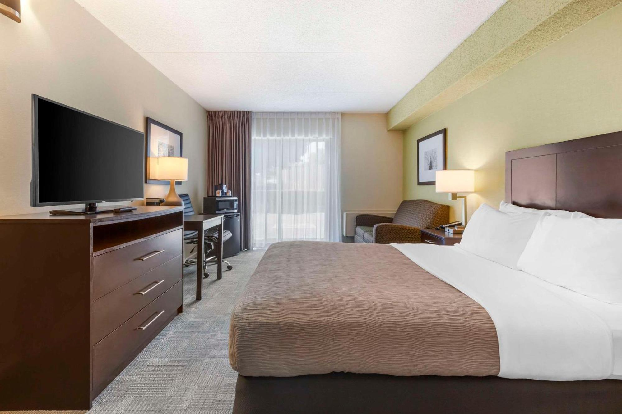 Quality Inn Peterborough Extérieur photo