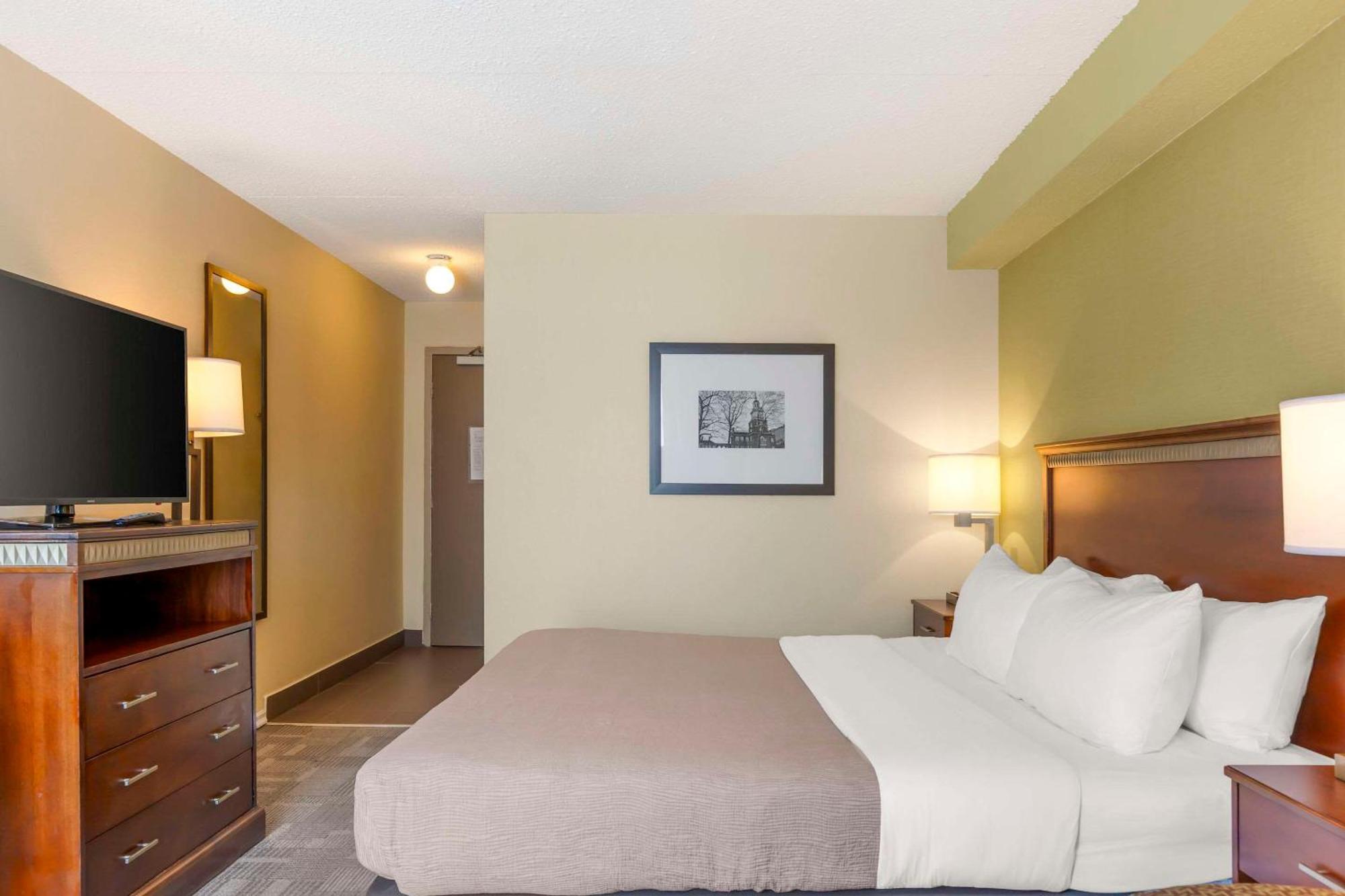 Quality Inn Peterborough Extérieur photo